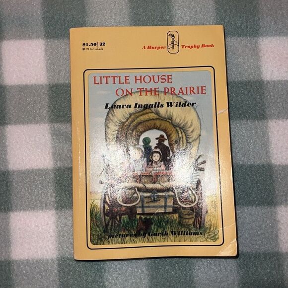 Laura Ingalls Wilder Little House Books - Picture 3 of 8